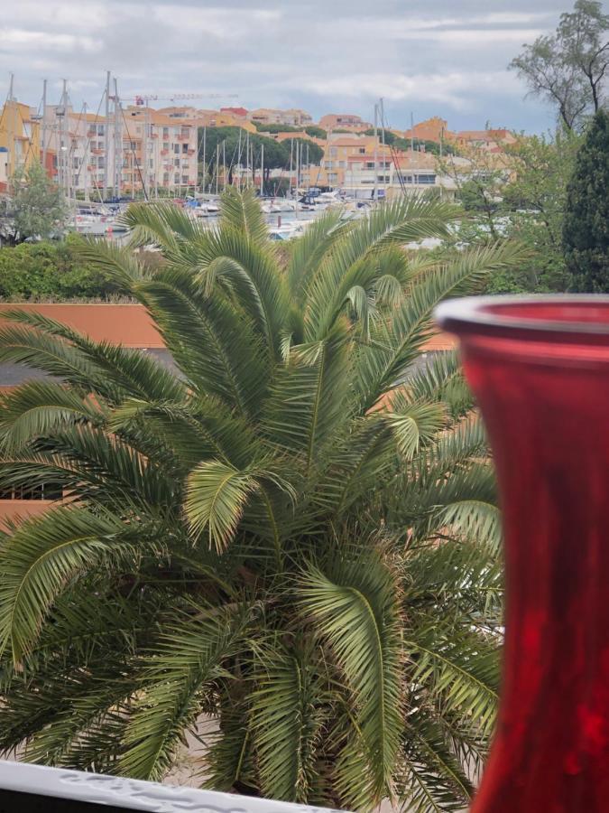 Studio Avec Climatisation Wifi Parking Piscine Agde Luaran gambar